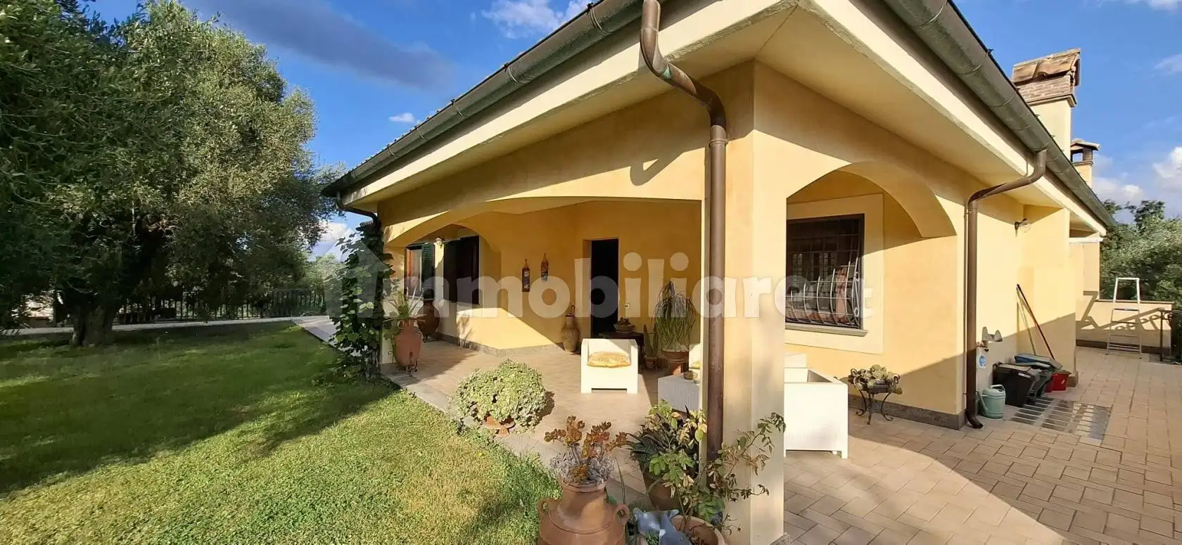 Villa in affitto a Riano