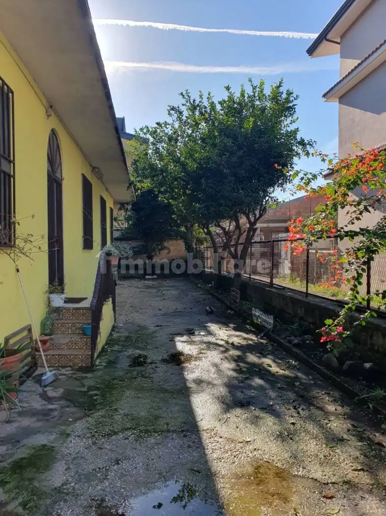 Villa unifamiliare, buono stato, 100 m², Capodrise - foto 2