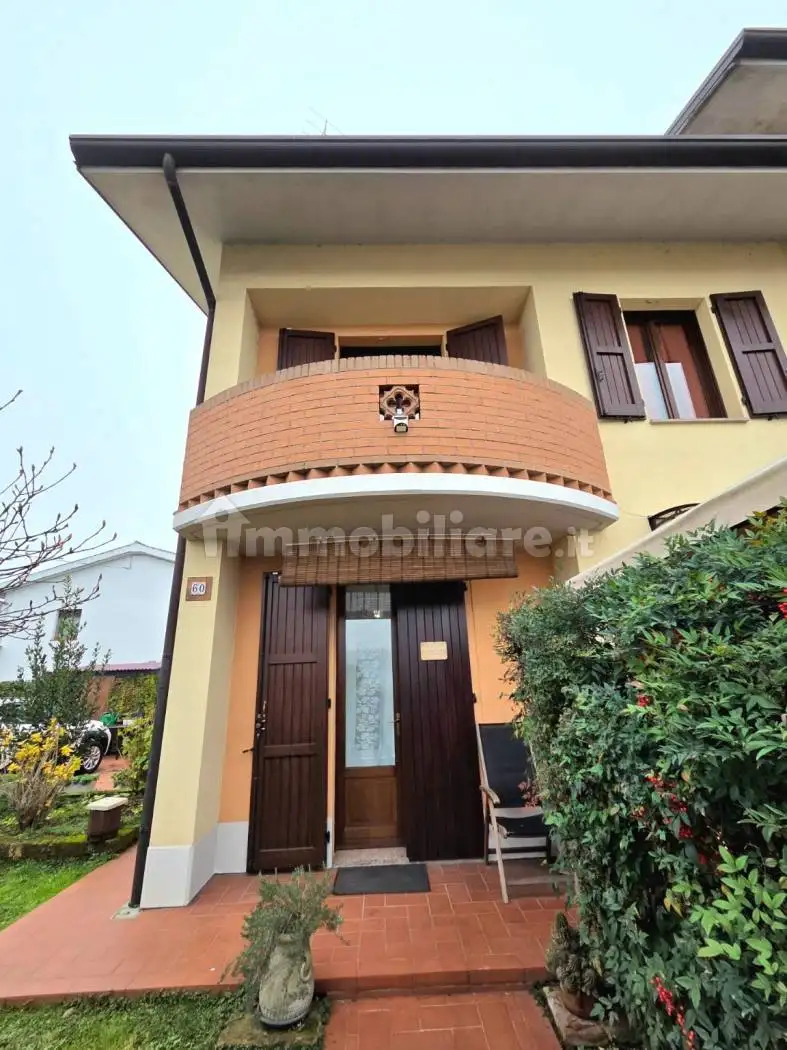 Villa a schiera via Confine, Correggioverde, Dosolo - foto 4