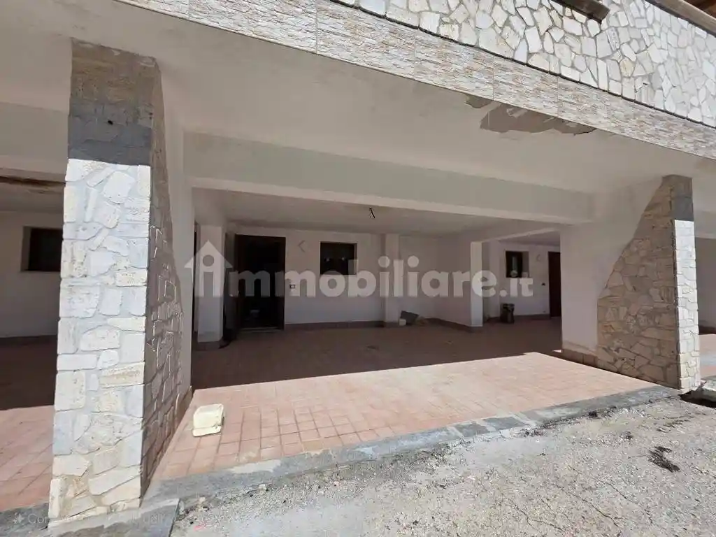 Quadrilocale via Beato Salvatore Lilli, Camporotondo, Cappadocia - foto 5