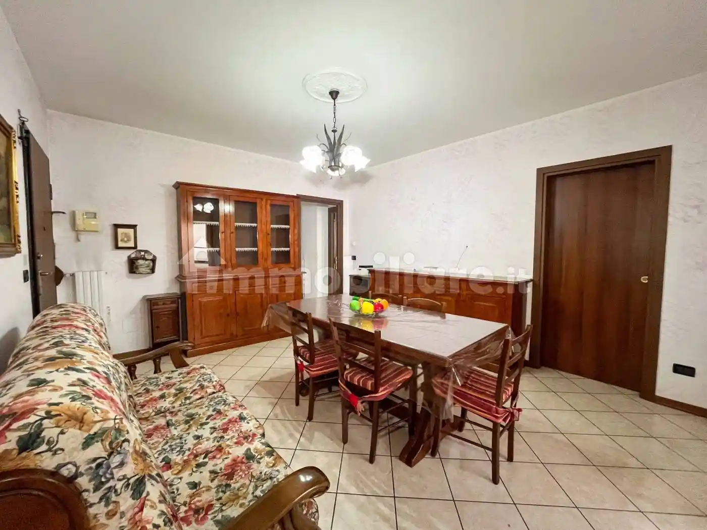 Trilocale via Paolo Regis 44, Centro, Chivasso - foto 2