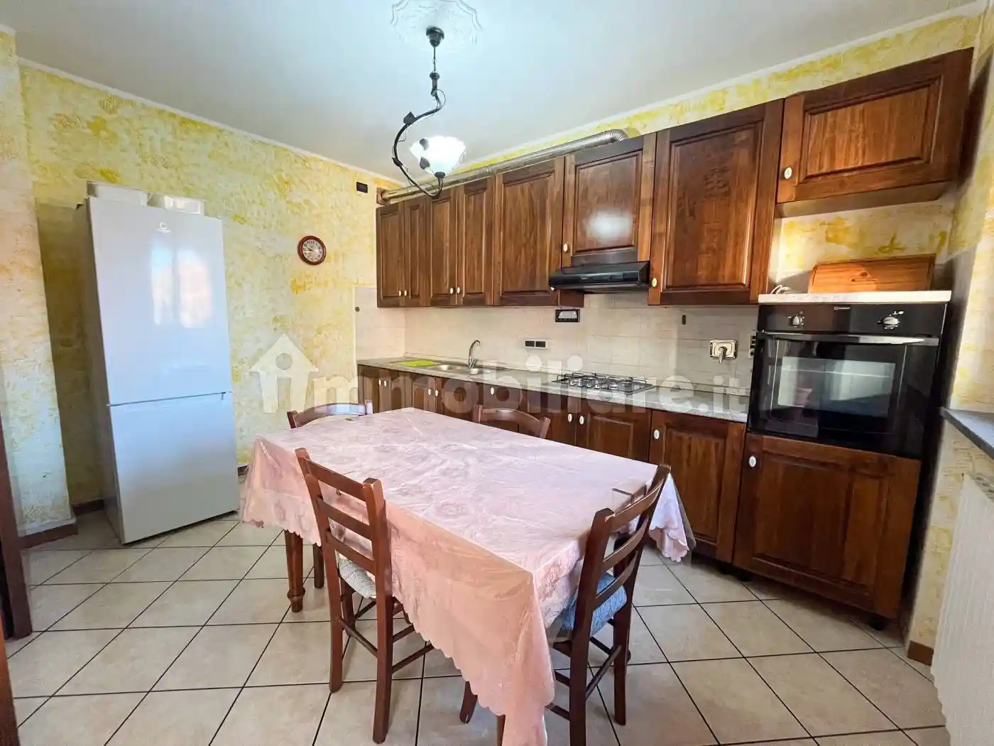 Trilocale via Paolo Regis 44, Centro, Chivasso - foto 5