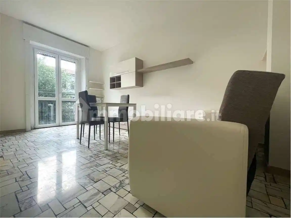 Bilocale via Andrea Costa , 33, Pasteur, Milano - foto 4