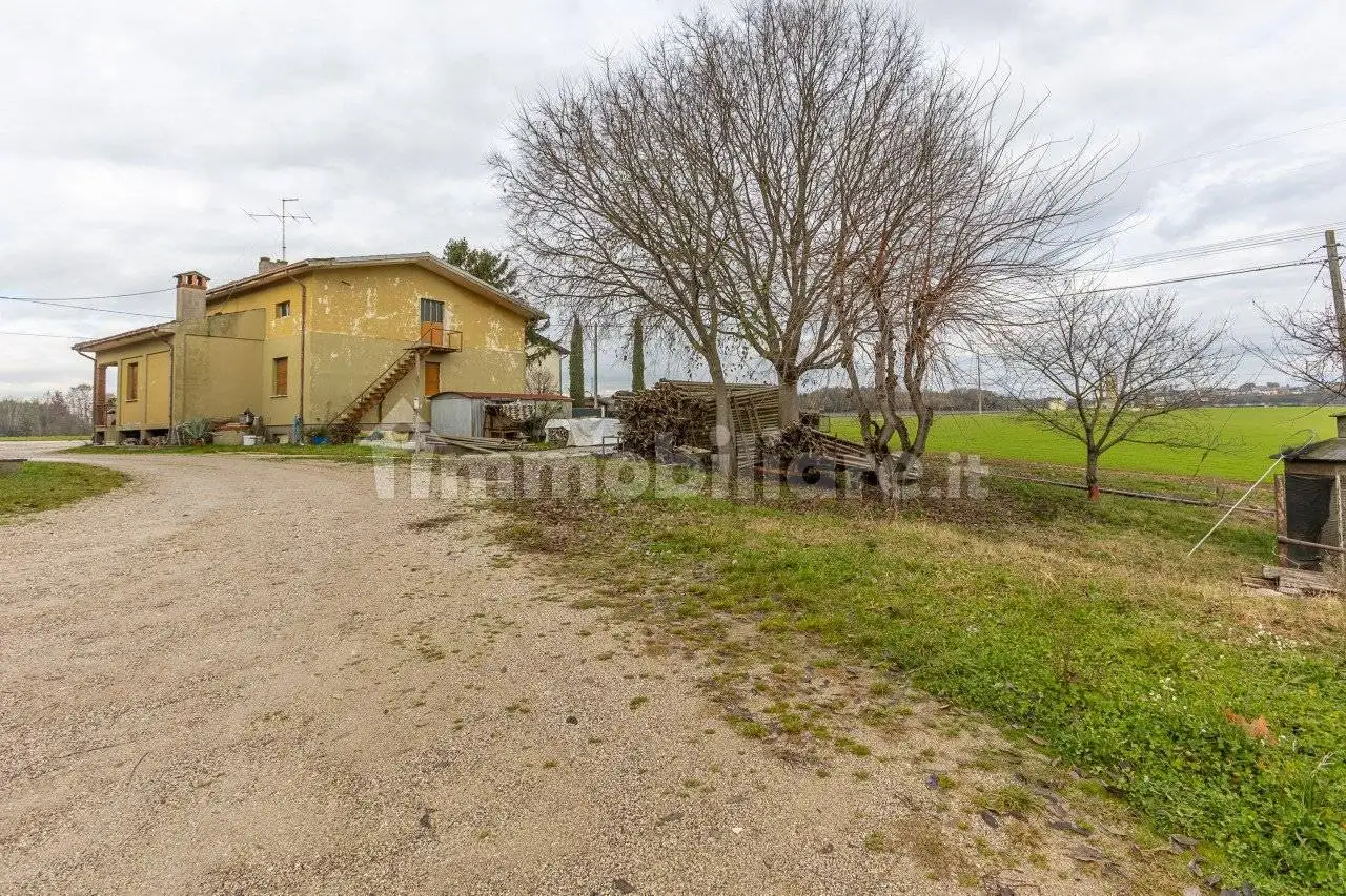 Villa in vendita a Pozzolengo