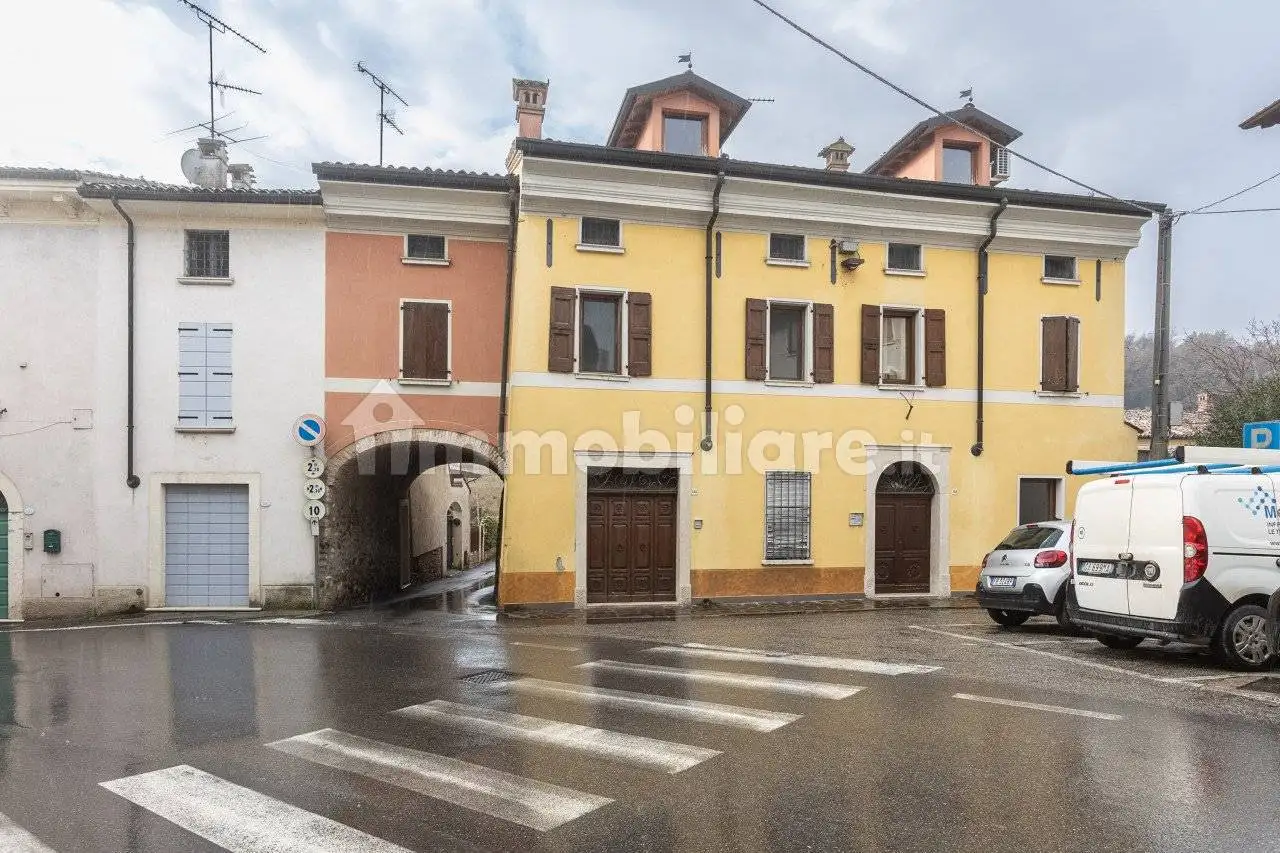 Appartamento in vendita a Cavriana