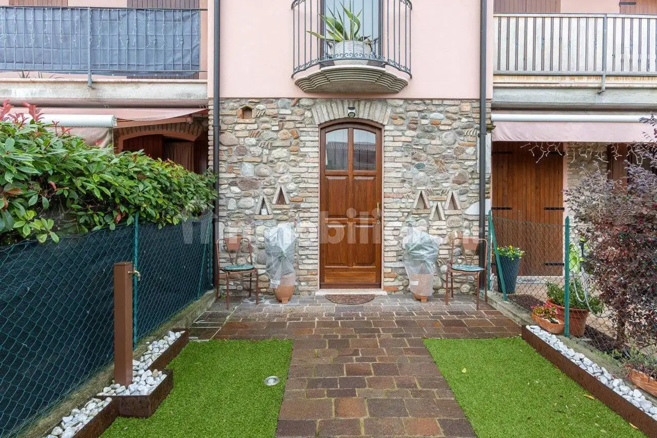 Trilocale via Isabella D'Este   10B, Centro, Cavriana - foto 2