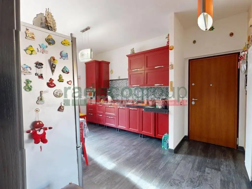 Appartamento in vendita a Livorno