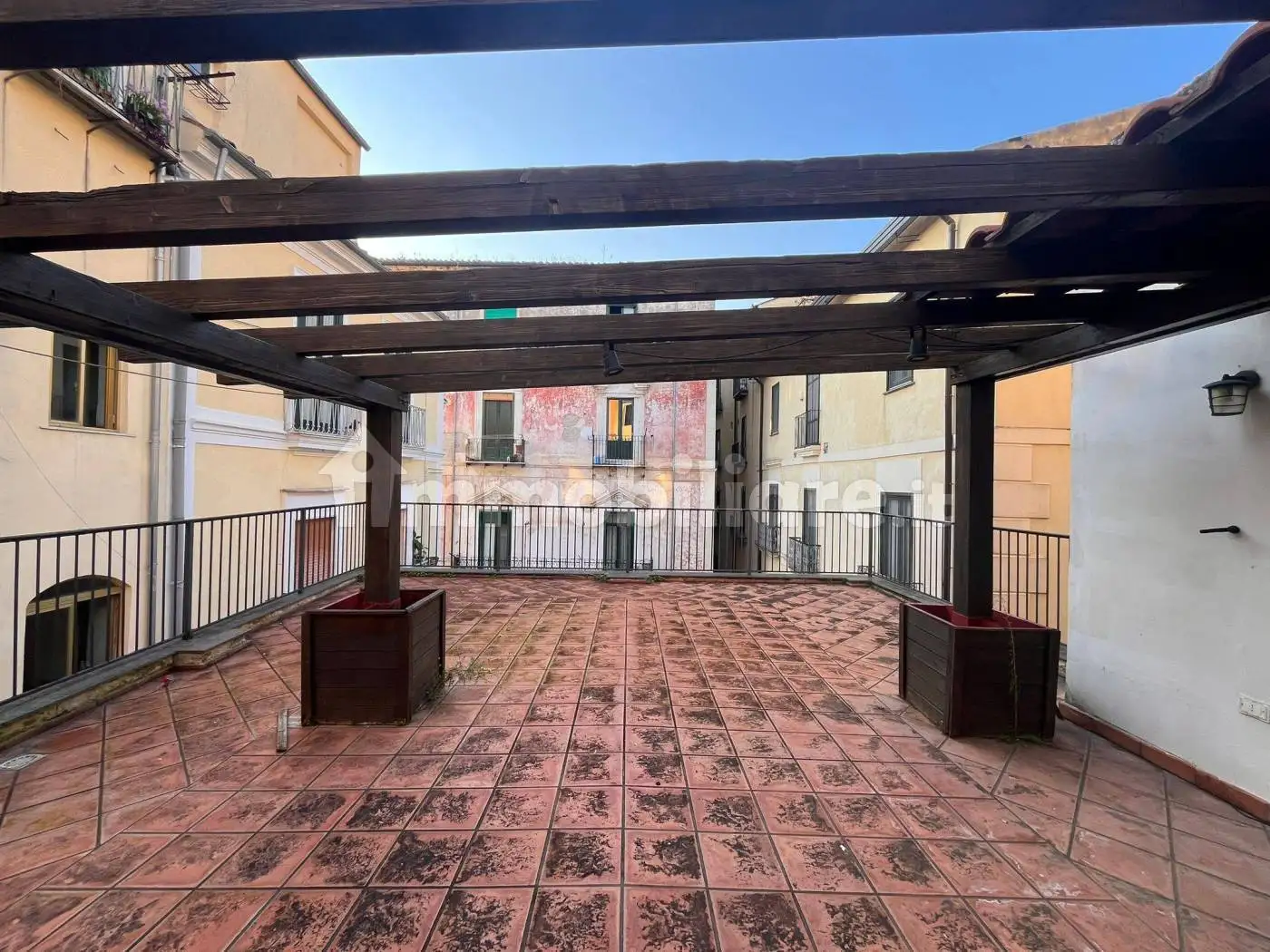 Appartamento in vendita a Salerno