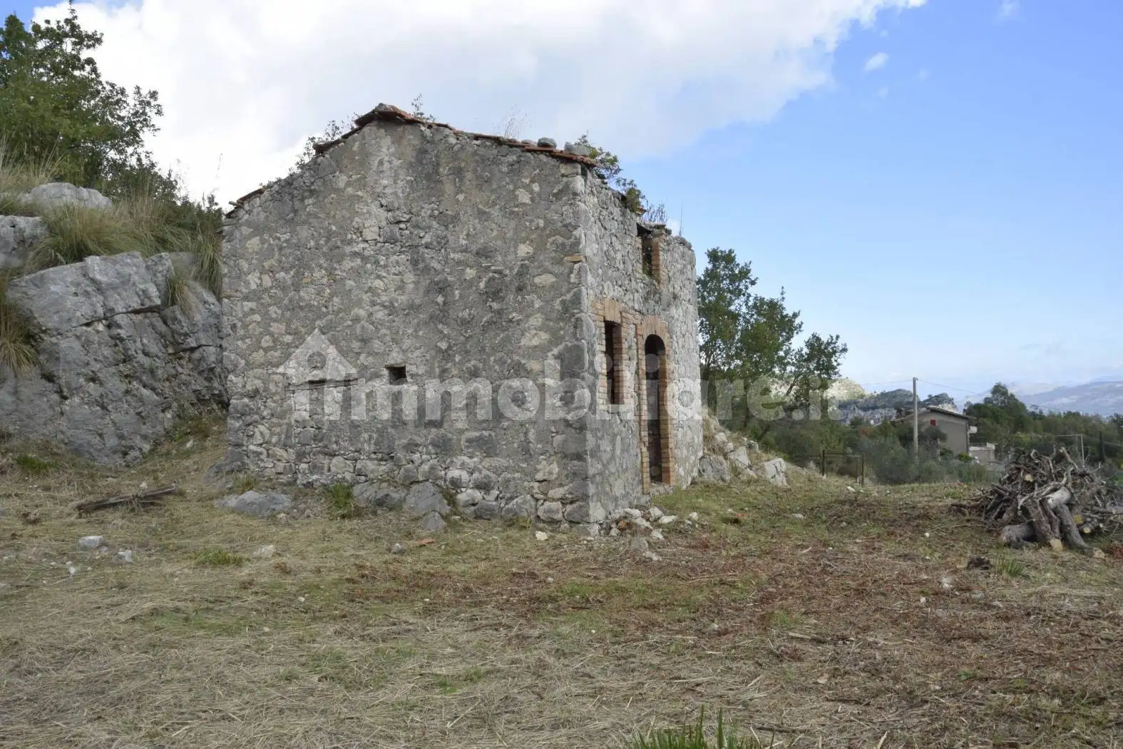 Rustico - Casale in vendita a Spigno Saturnia