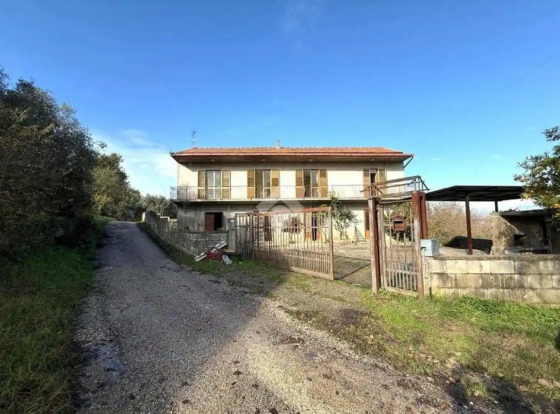 Casa indipendente - foto 2