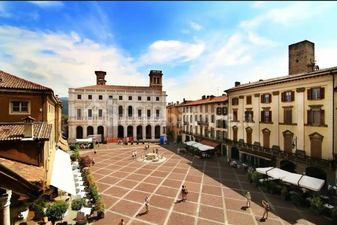Trilocale via Bartolomeo Colleoni, Città Alta, Bergamo - foto 2