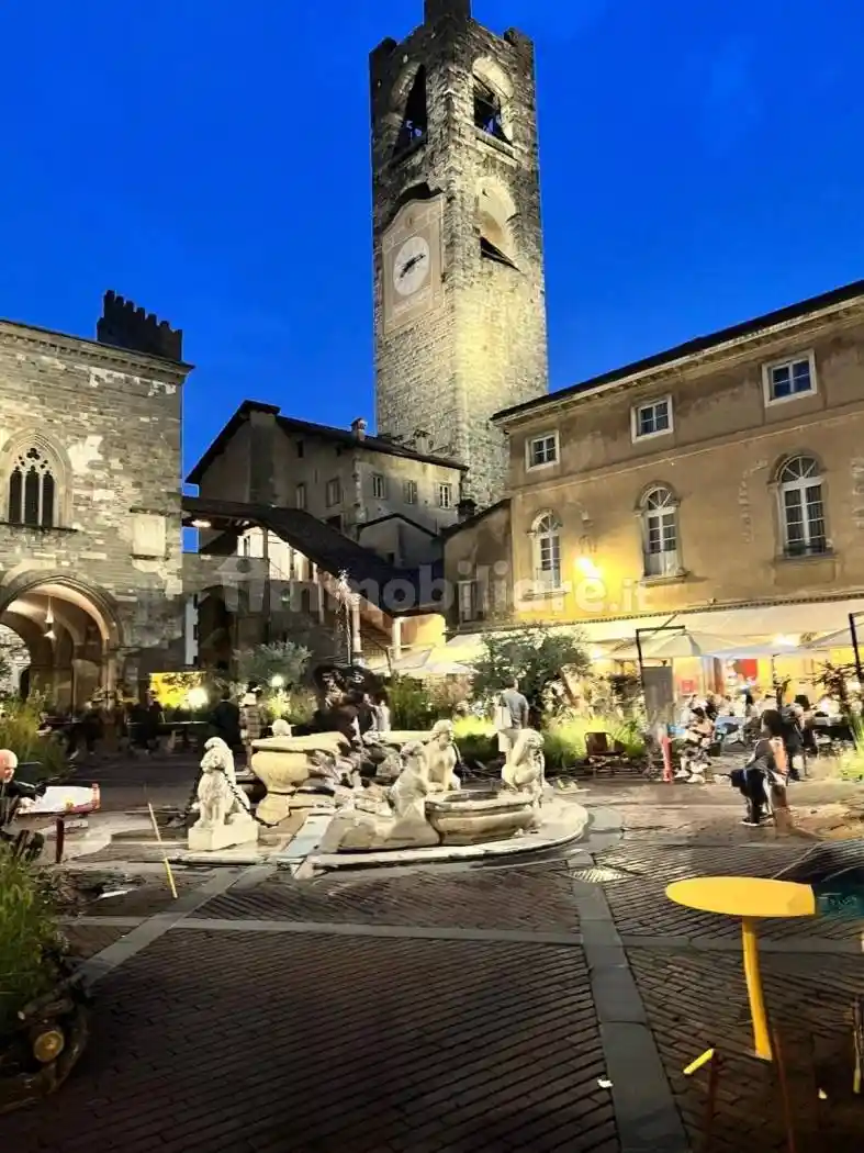 Trilocale via Bartolomeo Colleoni, Città Alta, Bergamo - foto 3