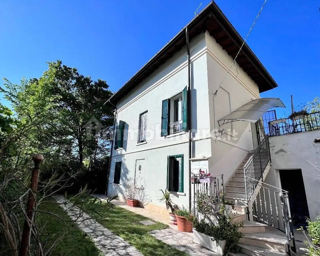 Villa in vendita a Modena