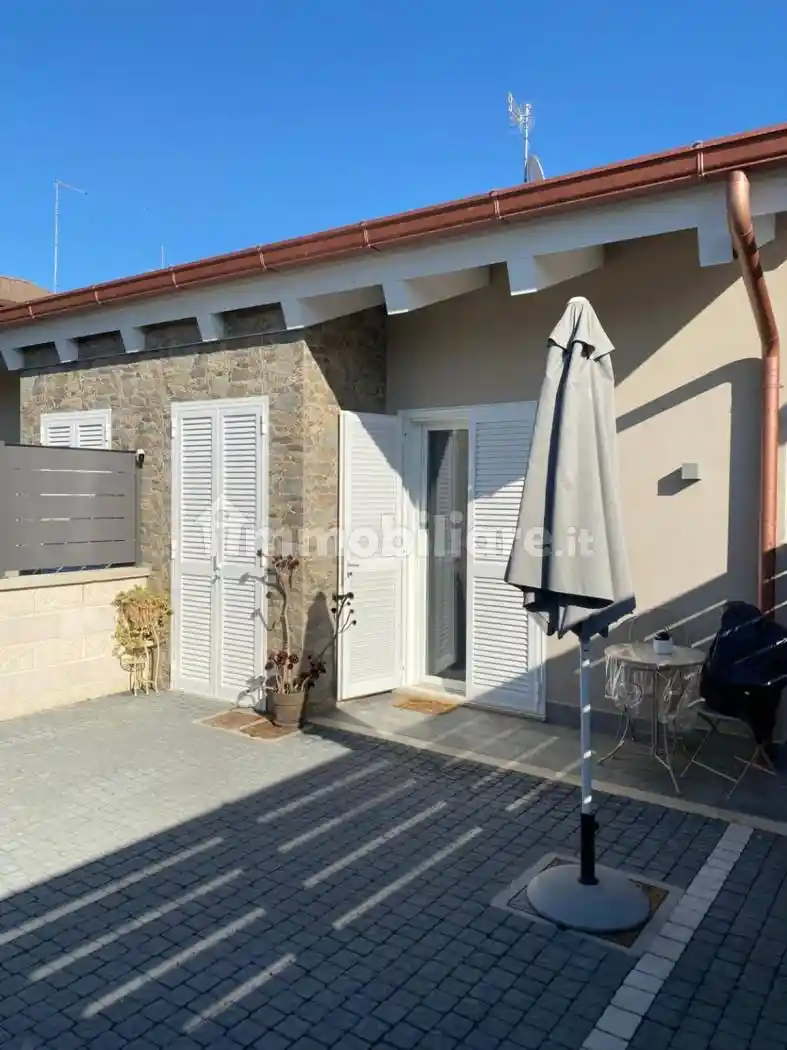 Villa bifamiliare via Alserio, Morena, Roma - foto 5