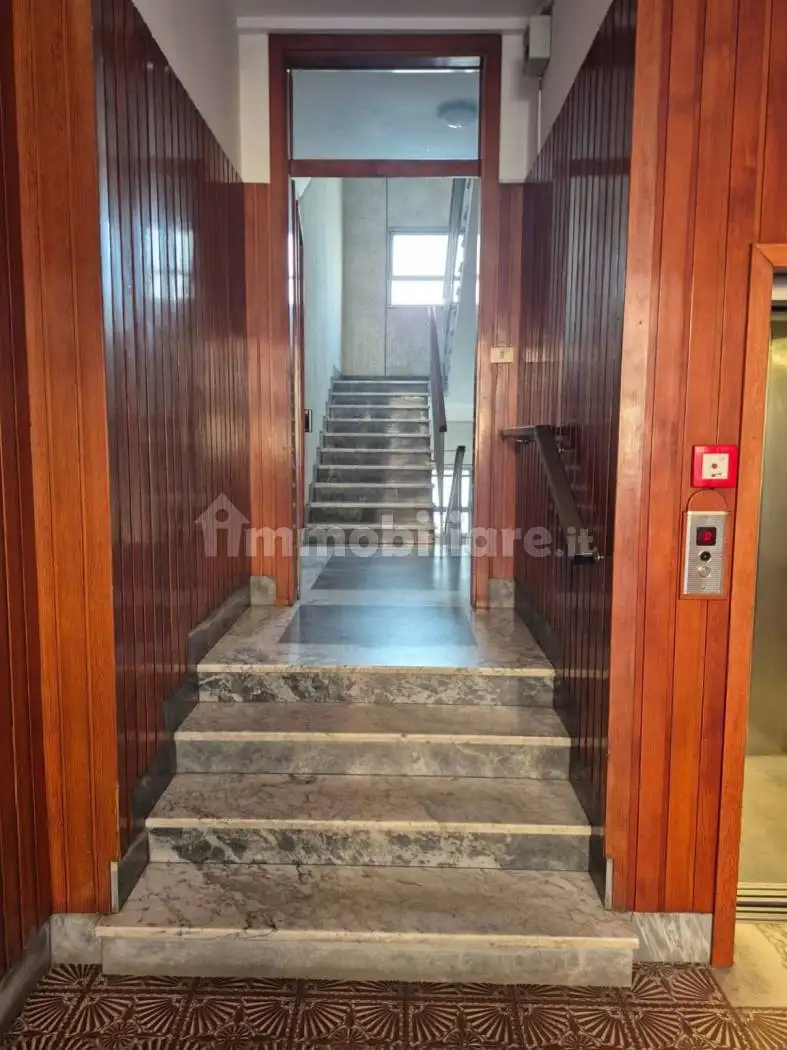 Quadrilocale piazza Caduti di via Fani, Tribunale, Frosinone - foto 3