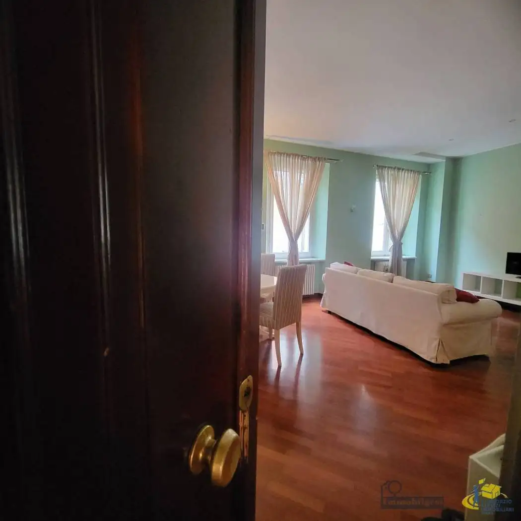 Appartamento in vendita a Parma