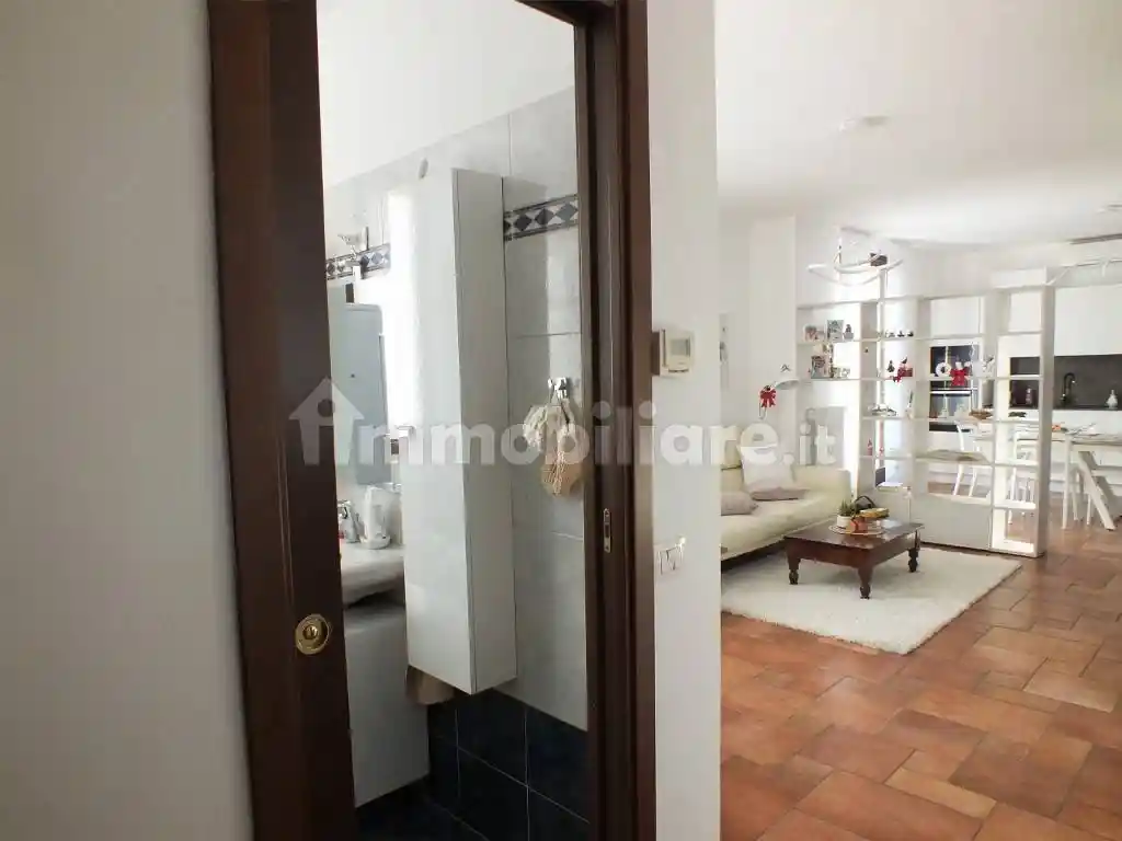 Trilocale via Gaetano Donizetti 9, Cavenago di Brianza - foto 4