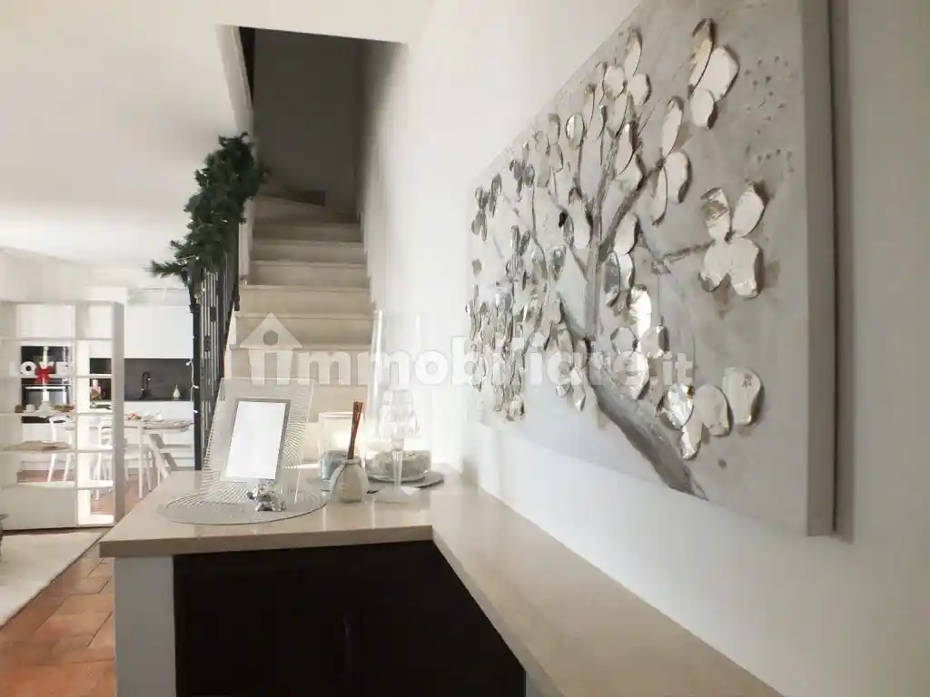 Trilocale via Gaetano Donizetti 9, Cavenago di Brianza - foto 5