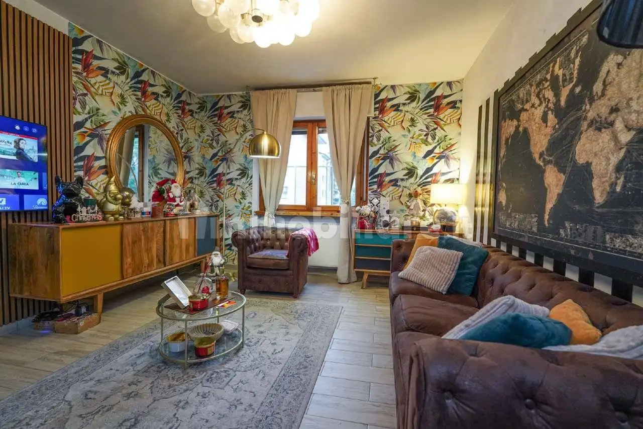 Trilocale via Grumasone 20, Centro, Alzano Lombardo - foto 2