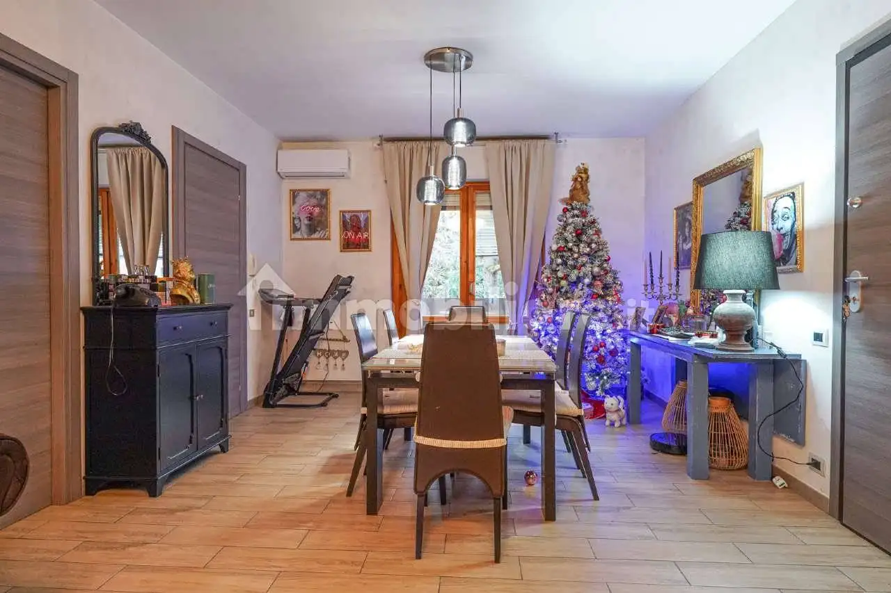 Trilocale via Grumasone 20, Centro, Alzano Lombardo - foto 4