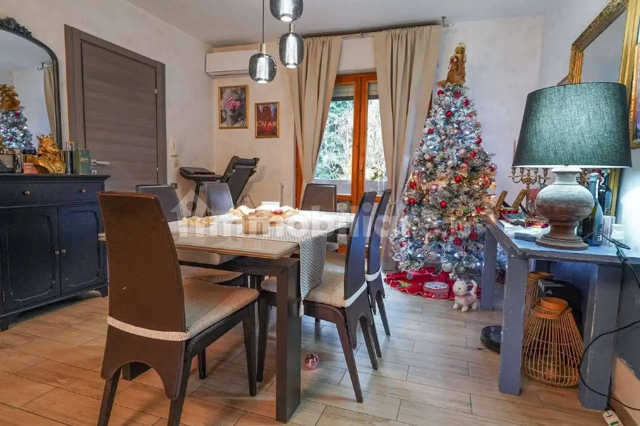 Trilocale via Grumasone 20, Centro, Alzano Lombardo - foto 5