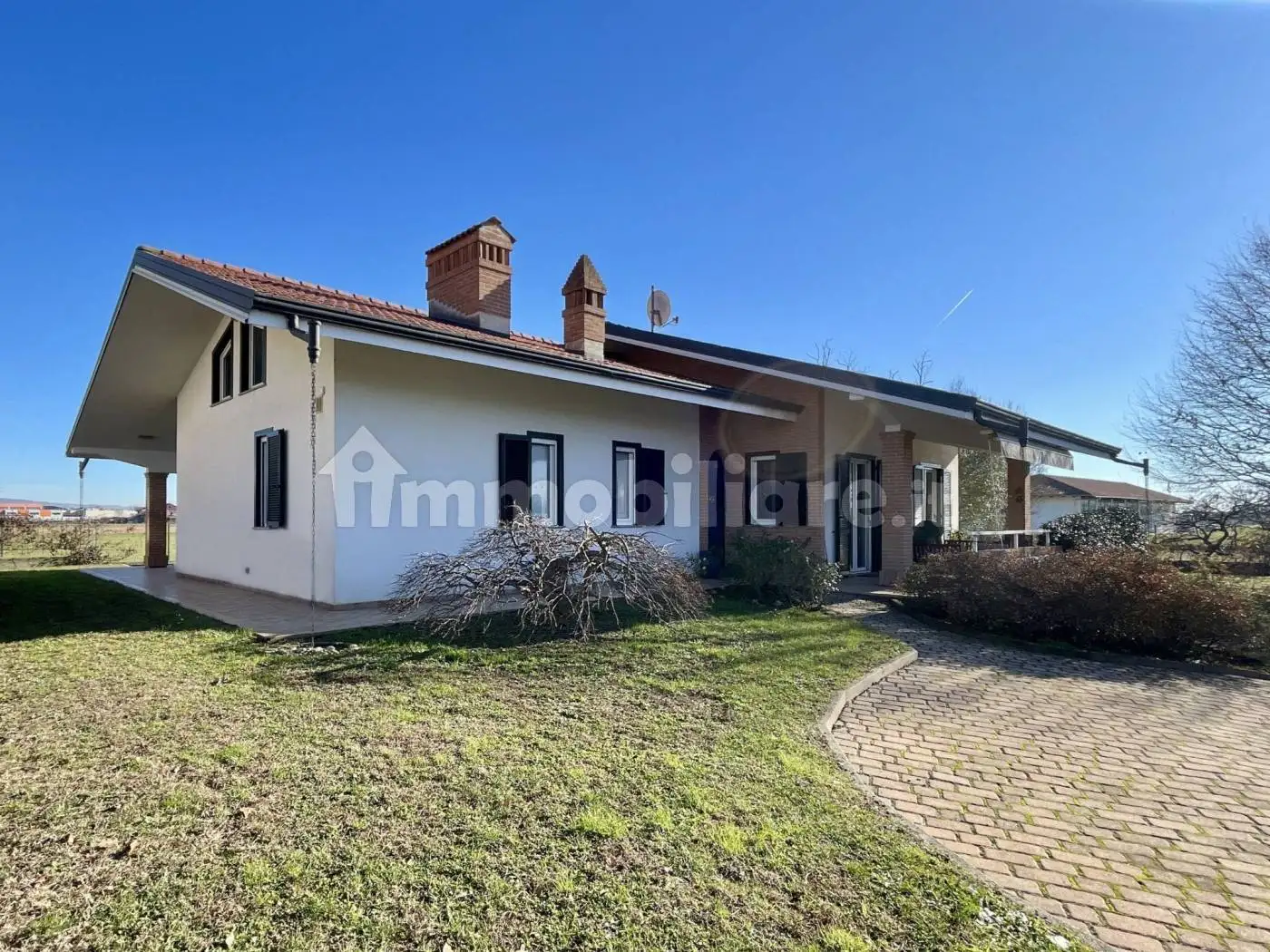 Villa in vendita a Pavone Canavese