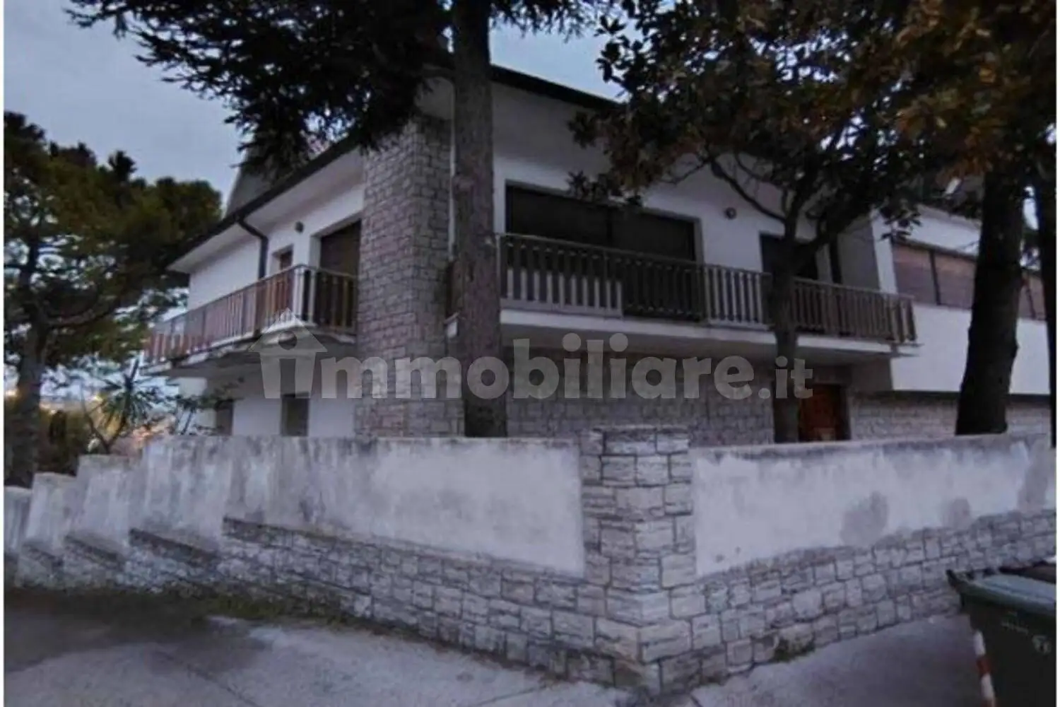Appartamento in asta a Castelfidardo