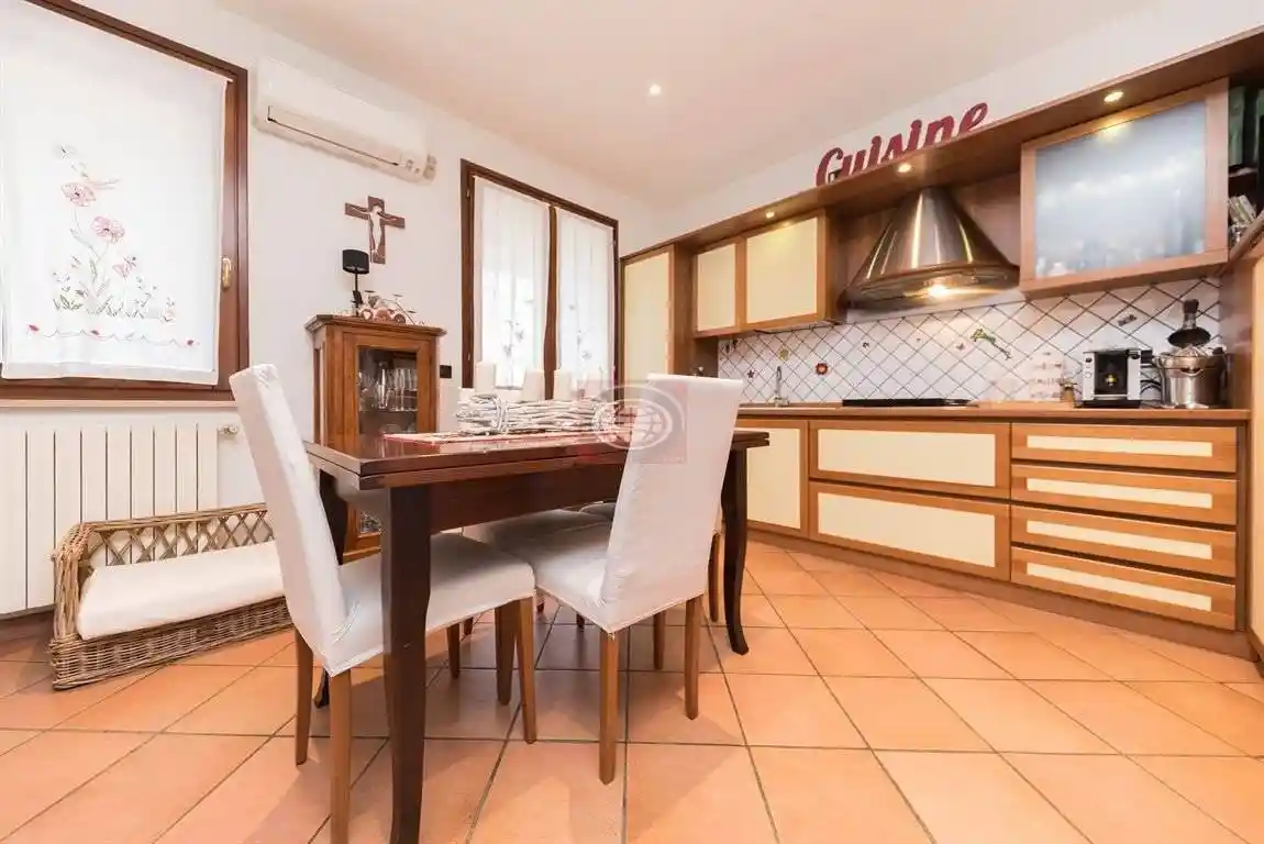 Villetta a schiera - foto 4