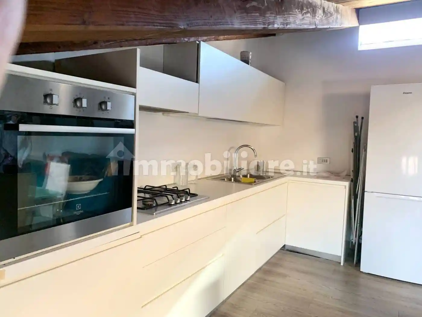 Trilocale via Abramo Massalongo, Centro Storico, Verona - foto 3