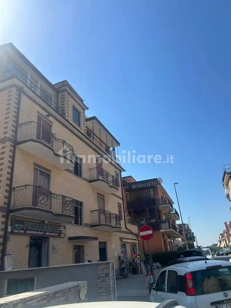 Quadrilocale via dei Monti della Valchetta, Labaro, Roma - foto 2