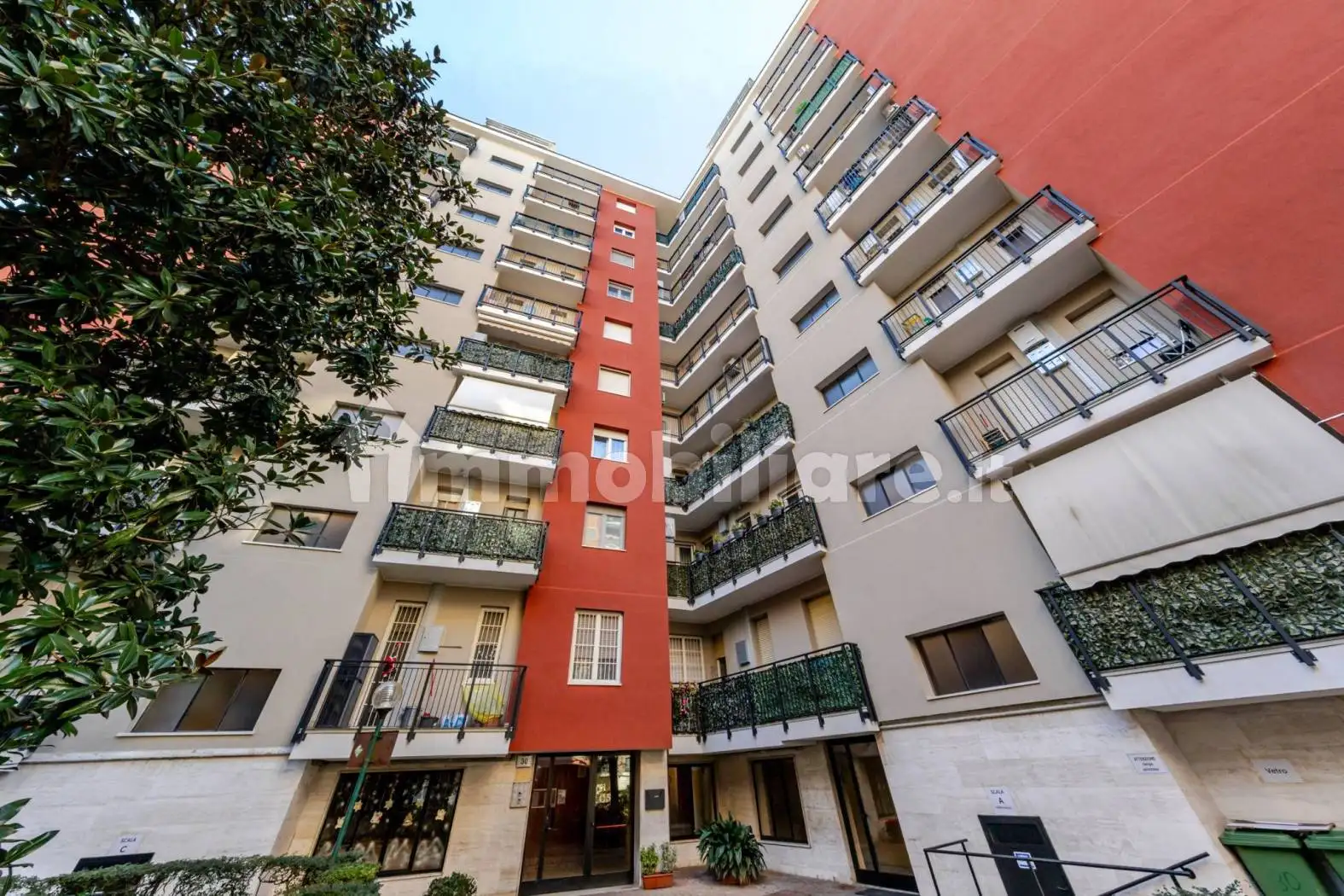 Trilocale via Giuseppe Di Vittorio 30, Centro, San Donato Milanese - foto 2