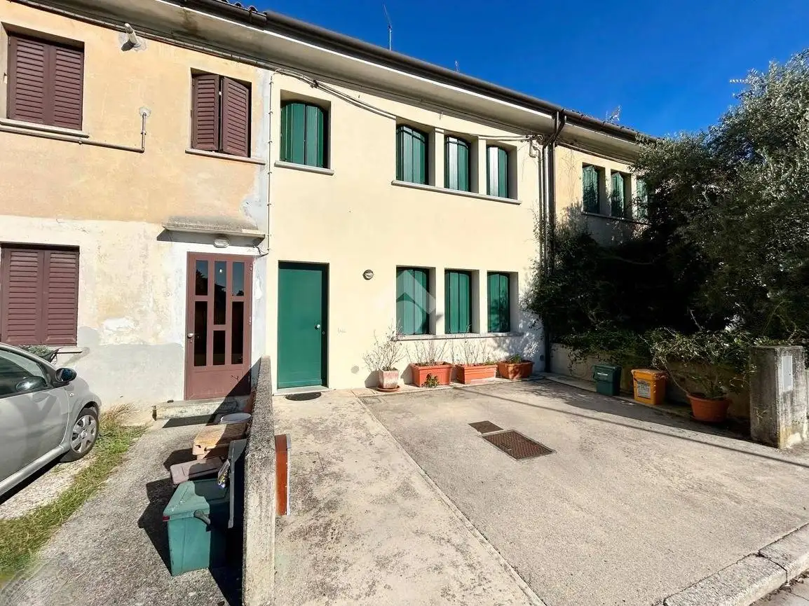 Villa a schiera via G. Bianchi 10, Centro, Codroipo - foto 2