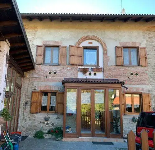 Villa in vendita a Grondona