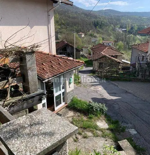 Villa in vendita a Roccaforte Ligure