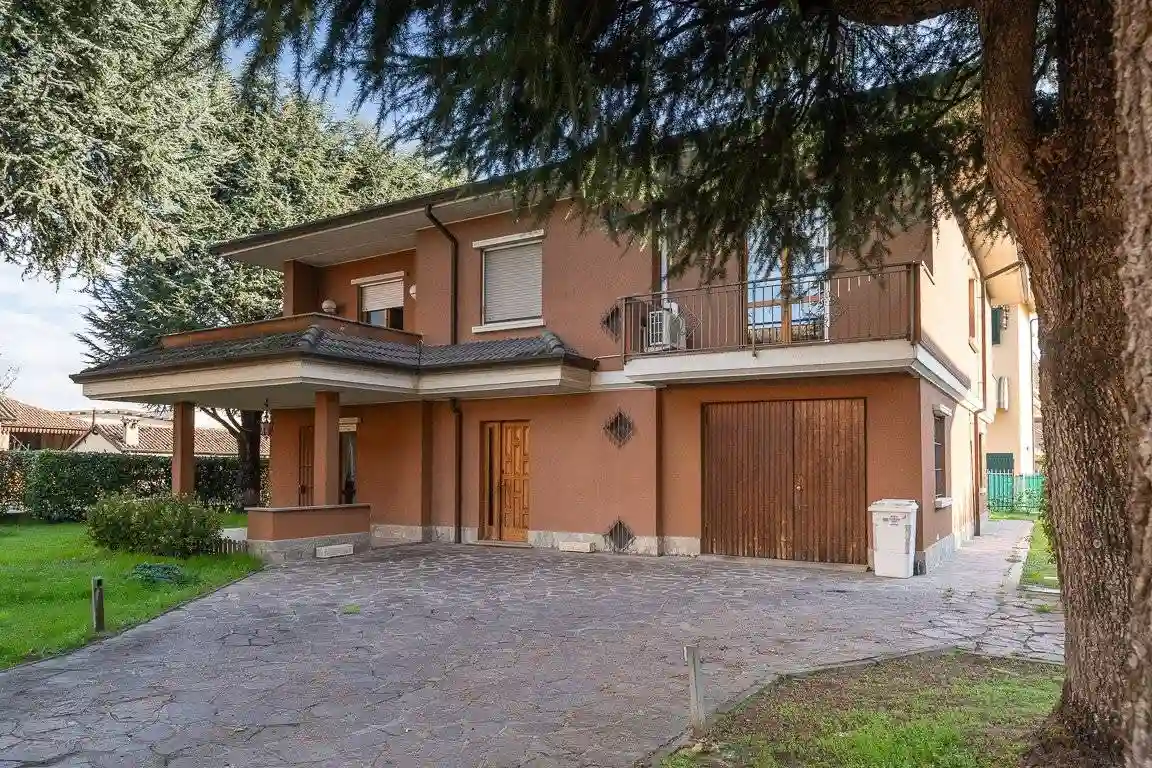 Villa unifamiliare Strada Torrazza Coste, Ponte Rosso, Le Braide, Campoferro, Voghera - foto 4
