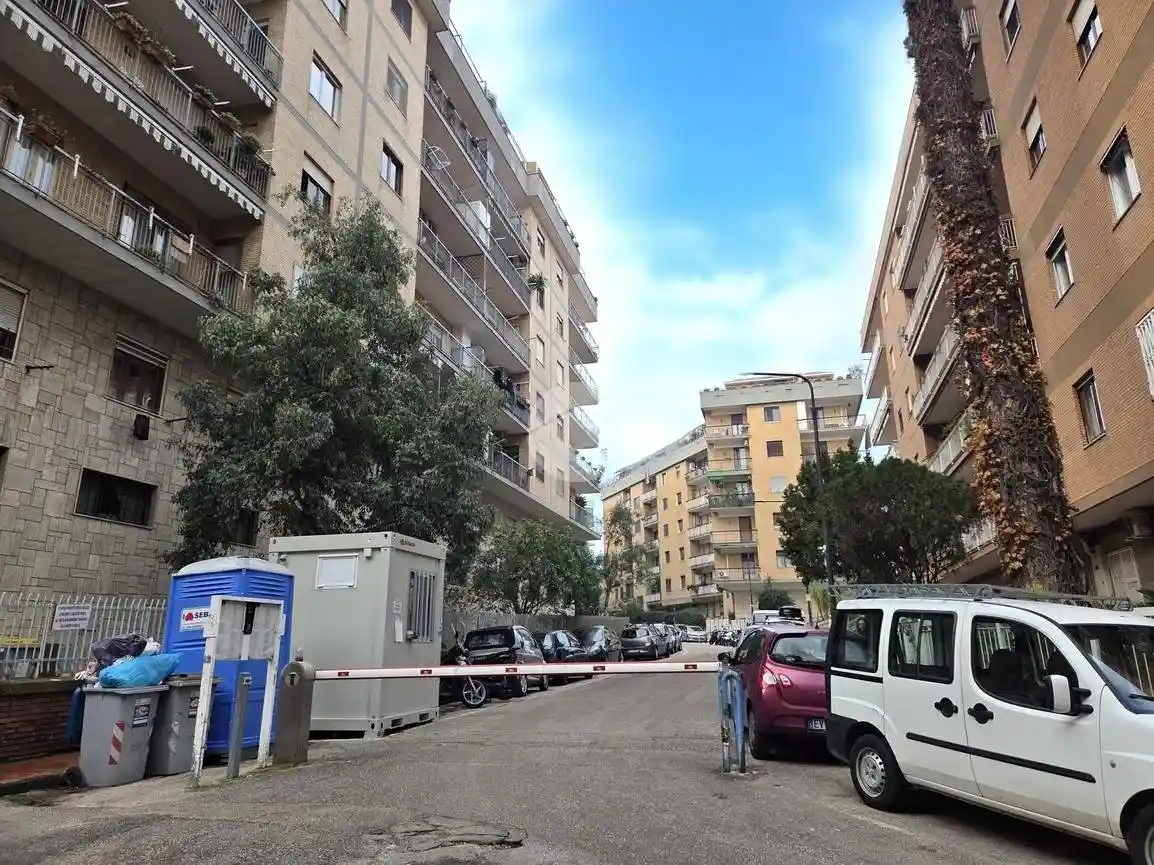 Appartamento via Edoardo Nicolardi 20, Colli Aminei - Capodimonte, Napoli - foto 2