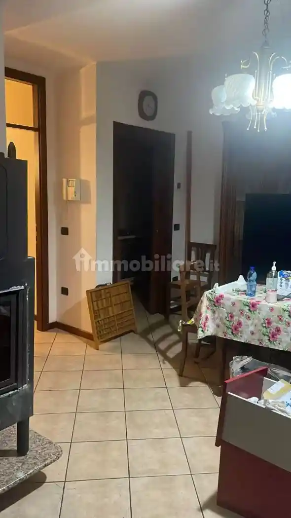 Trilocale buono stato, secondo piano, Baggiovara, Modena - foto 3