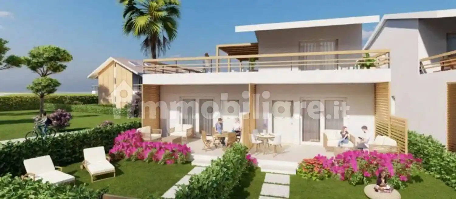 Appartamento in vendita a Campofelice di Roccella