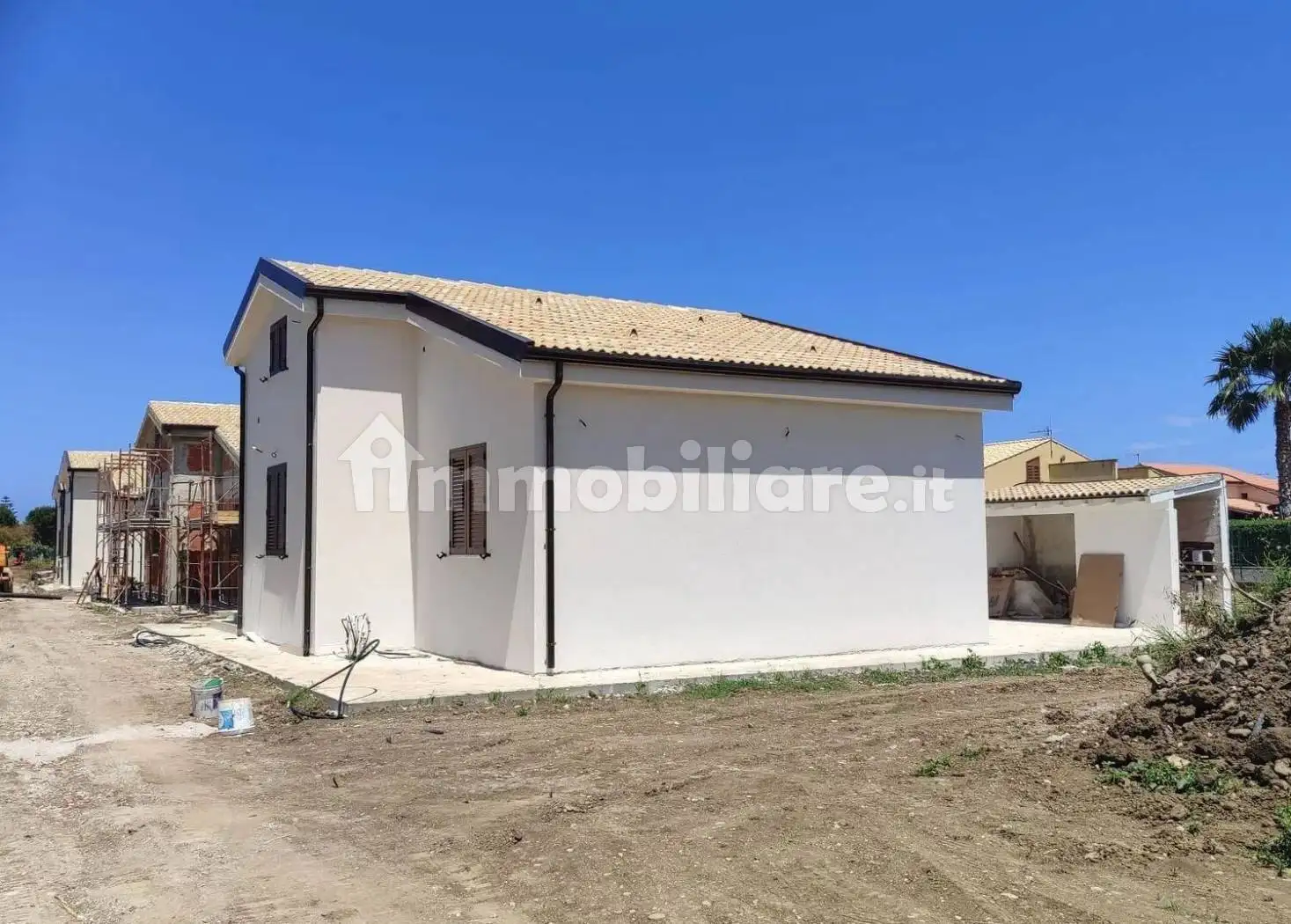 Villa in vendita a Campofelice di Roccella