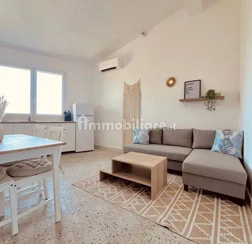 Appartamento in affitto a Campofelice di Roccella