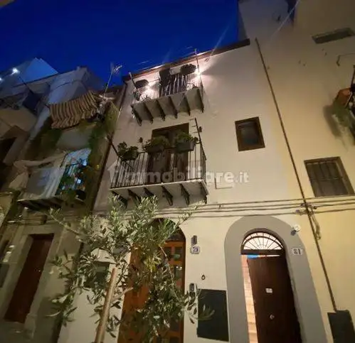 Appartamento in vendita a Cefalù