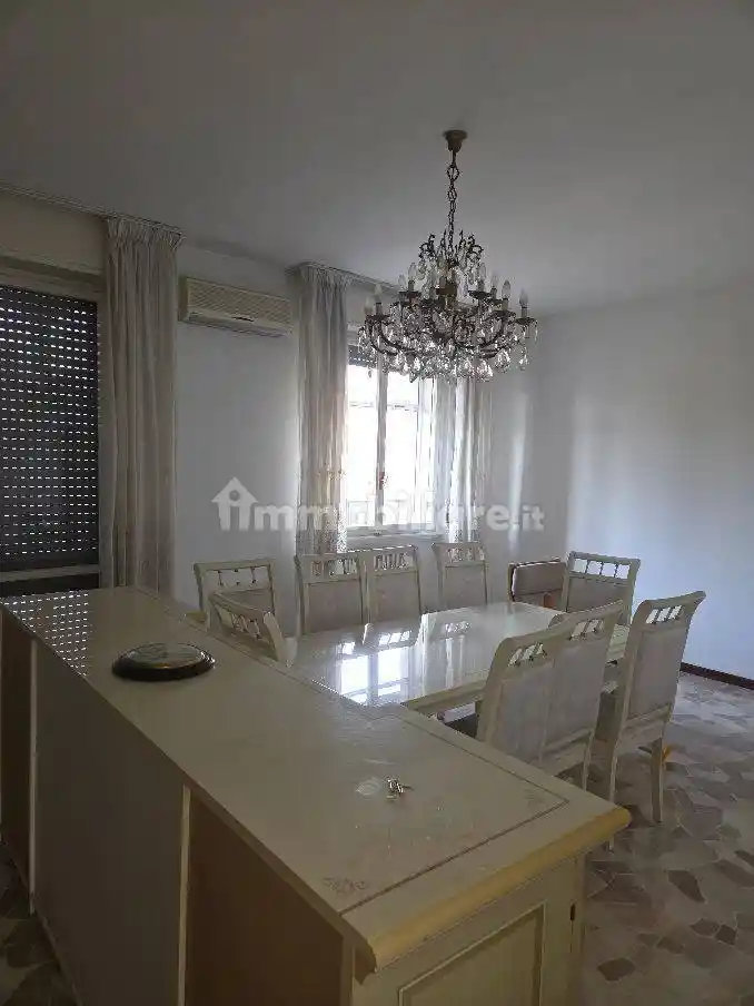 Trilocale viale San Gimignano 10, Bande Nere, Milano - foto 3