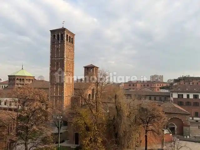 Trilocale piazza Sant'Ambrogio 14, Sant'Ambrogio, Milano - foto 3
