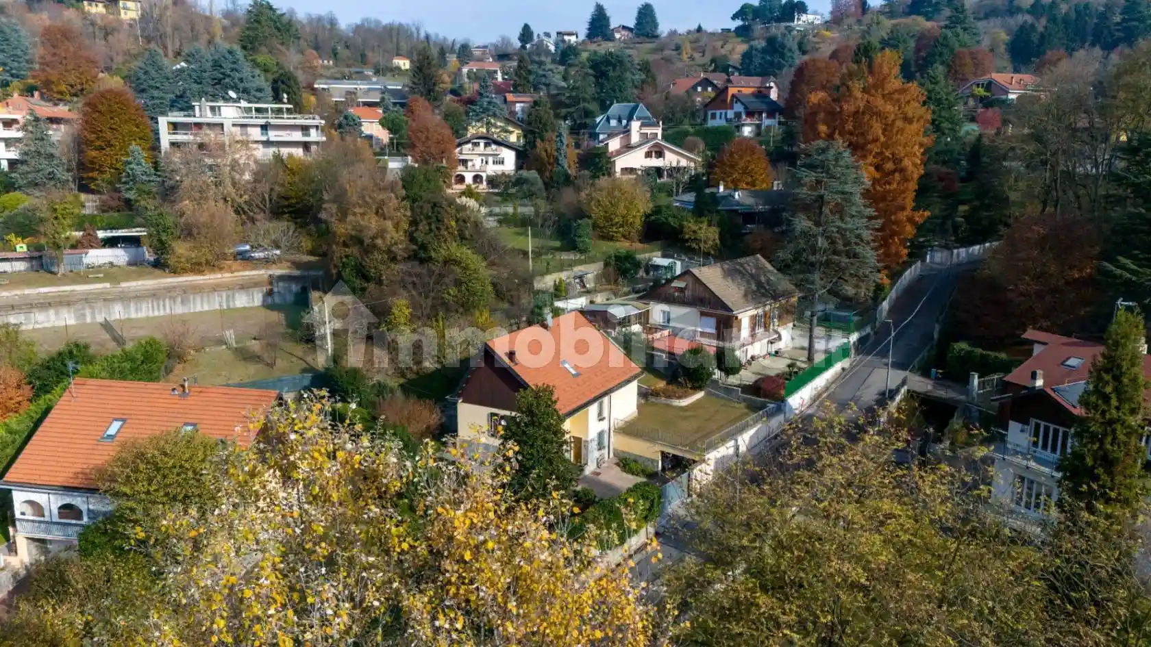 Villa unifamiliare via Pinin Pacot, Superga, Torino - foto 2