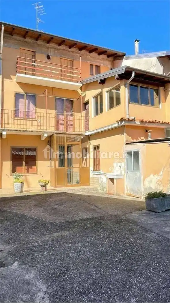 Rustico, da ristrutturare, 120 m², Centro, Bellinzago Novarese - foto 3