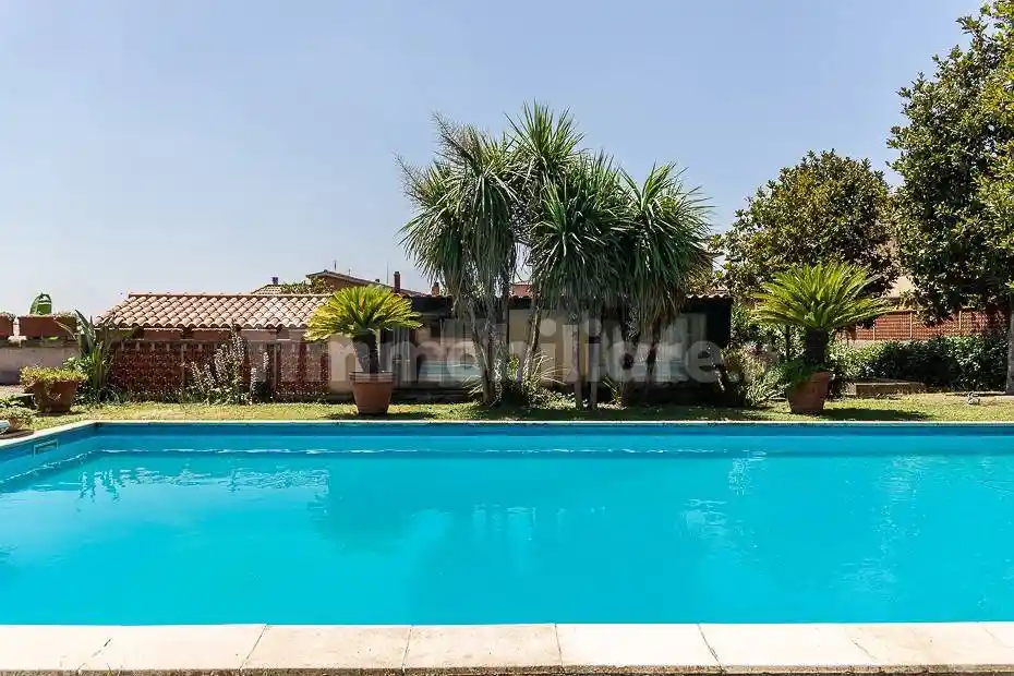 Villa in vendita a Formello