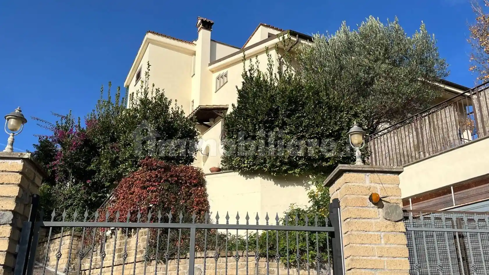 Villa unifamiliare via Santa Lucia 7/C, Bracciano - foto 3