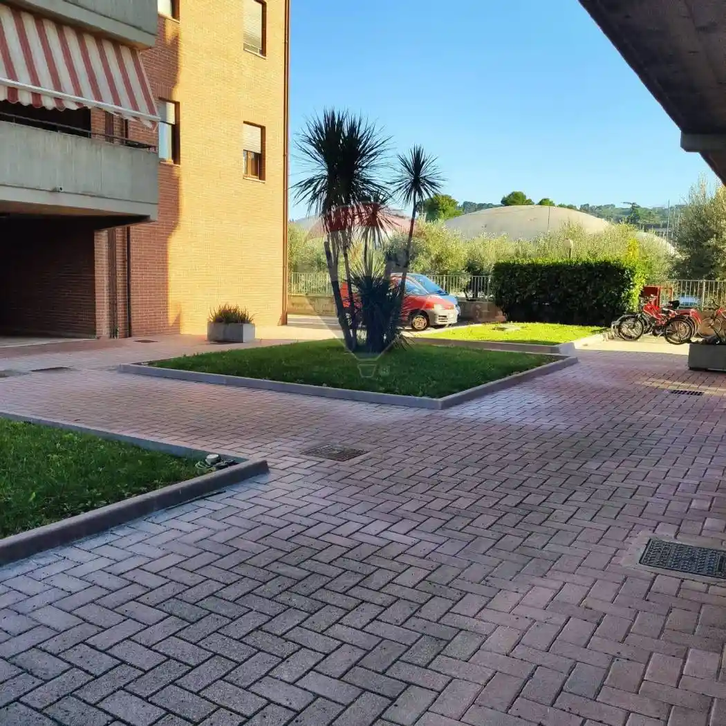 Trilocale via Garonna 15, Vestina - Chiarini, Montesilvano - foto 2