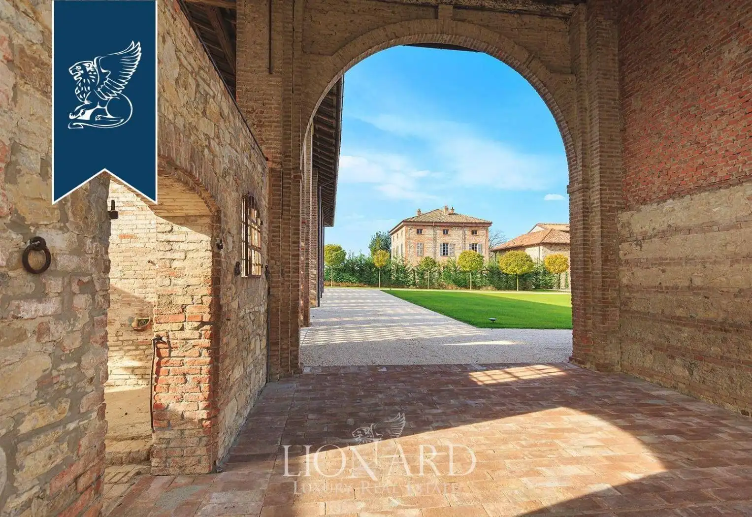 Villa unifamiliare, ottimo stato, 4000 m², Agazzano - foto 2