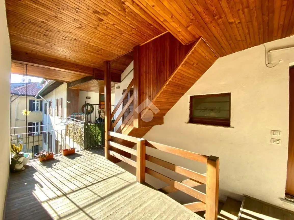 Appartamento in affitto a Cantù